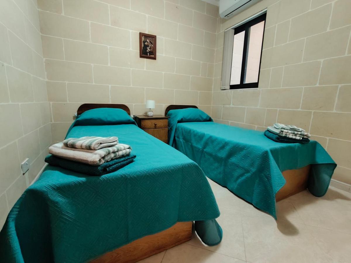 Seaview Apartment Zebbug  Ngoại thất bức ảnh